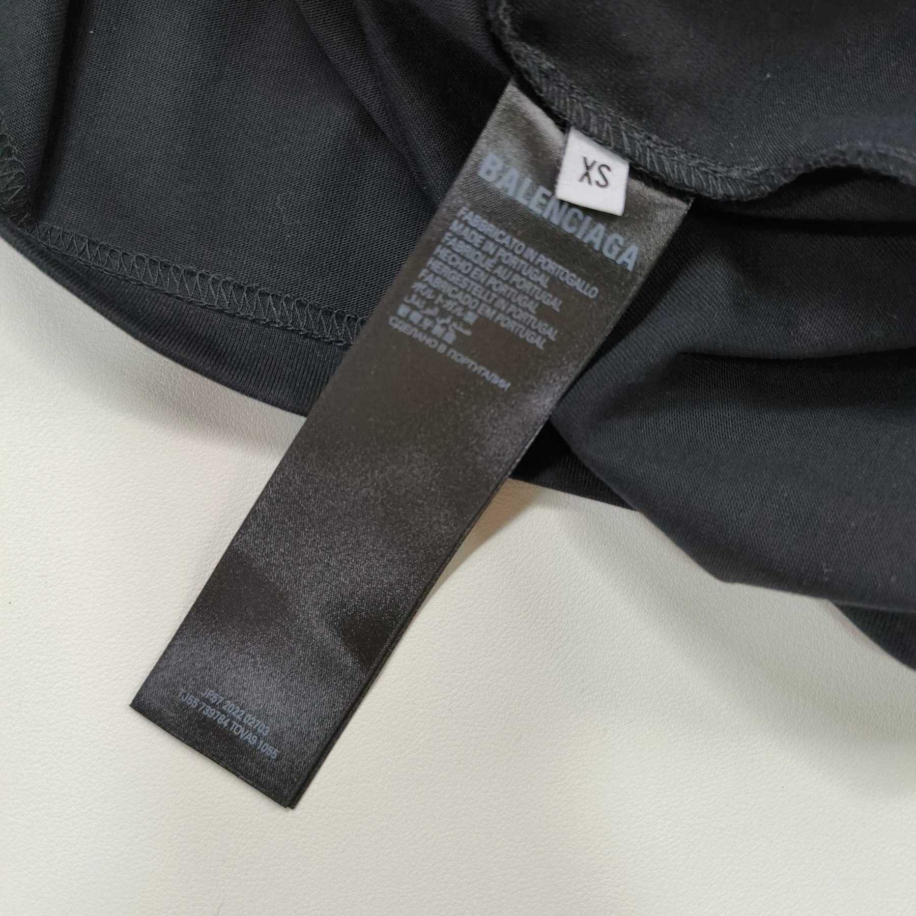 B Style T-shirt