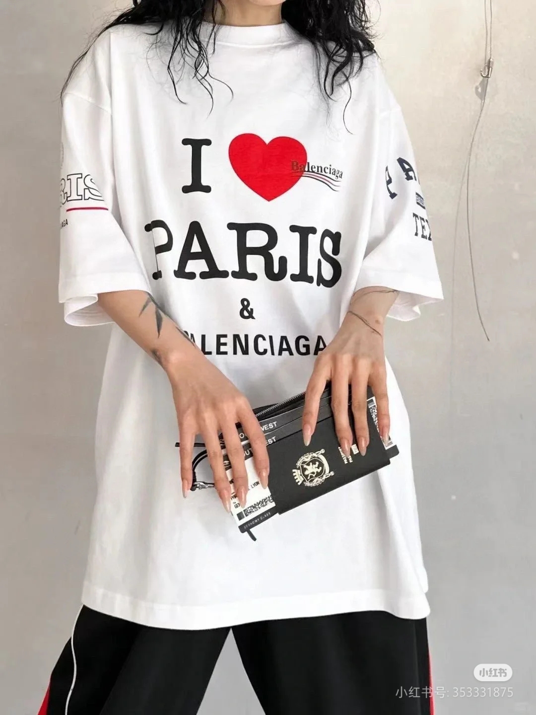 B Style T-shirt