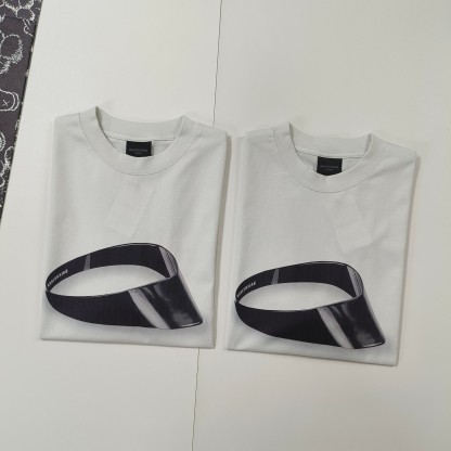 B Style T-shirt