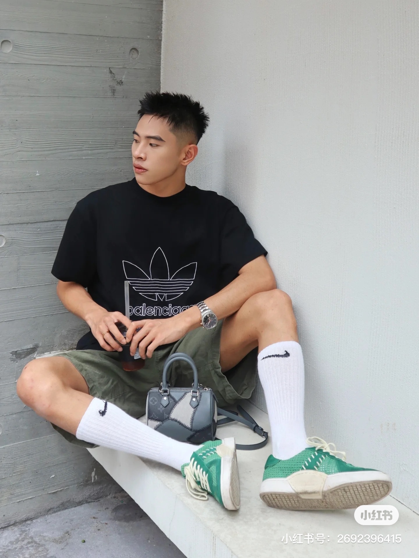 B Style T-shirt