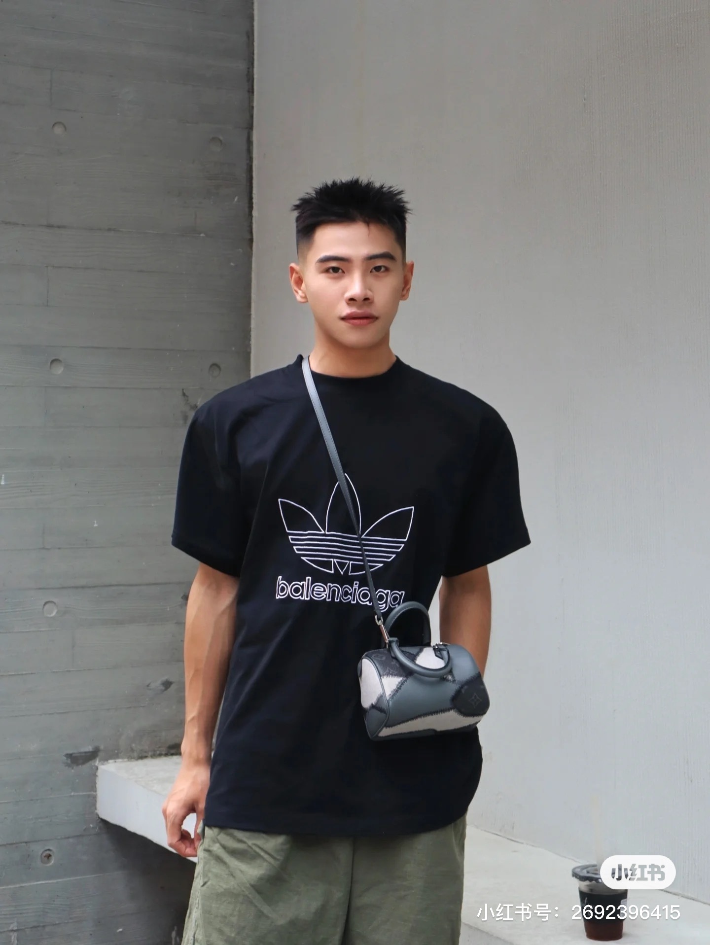 B Style T-shirt