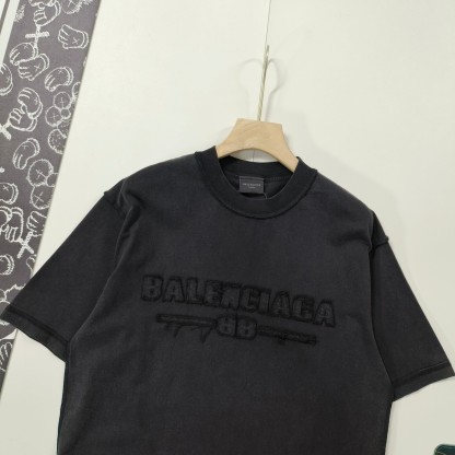 B Style T-shirt