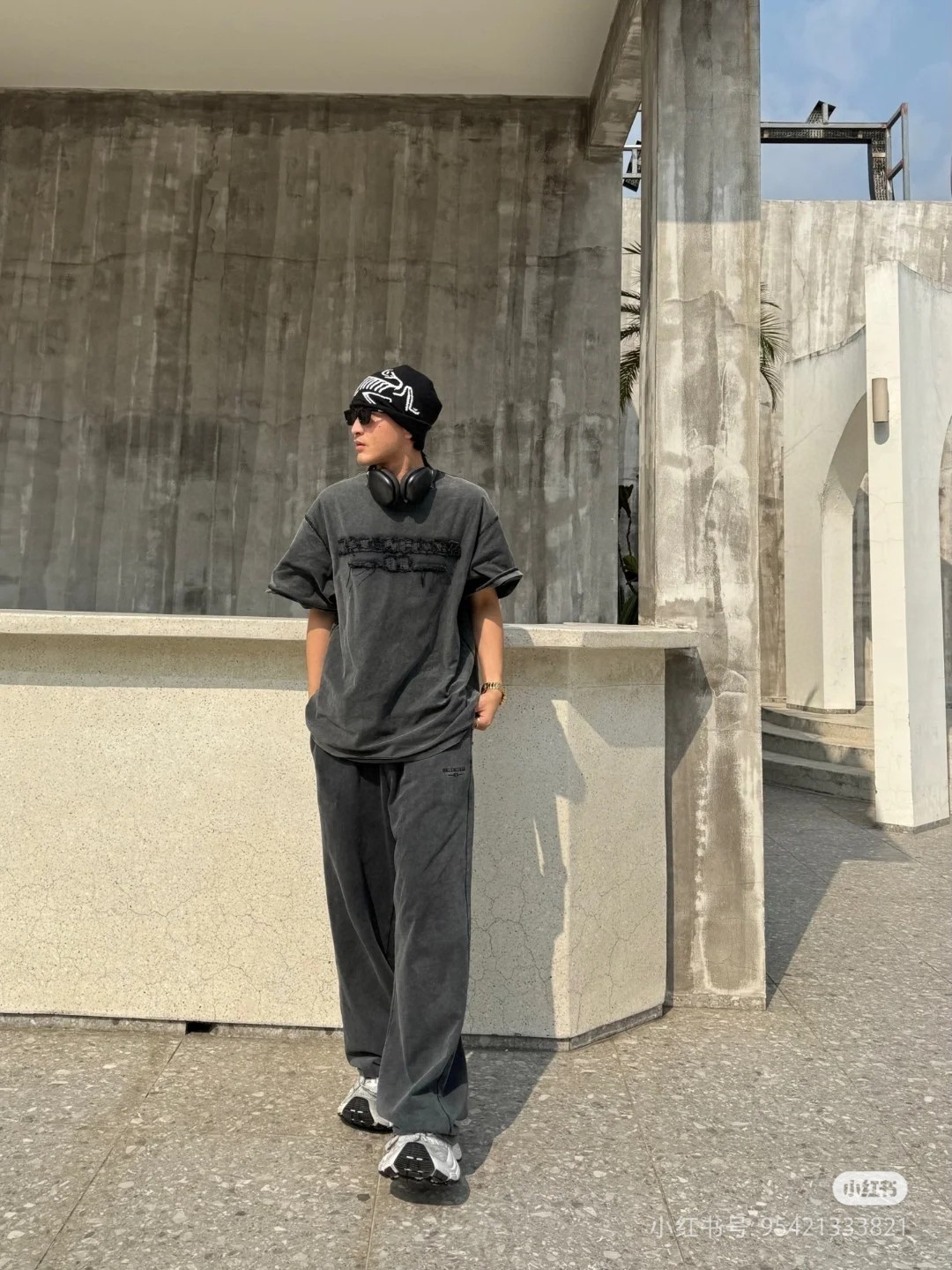 B Style T-shirt