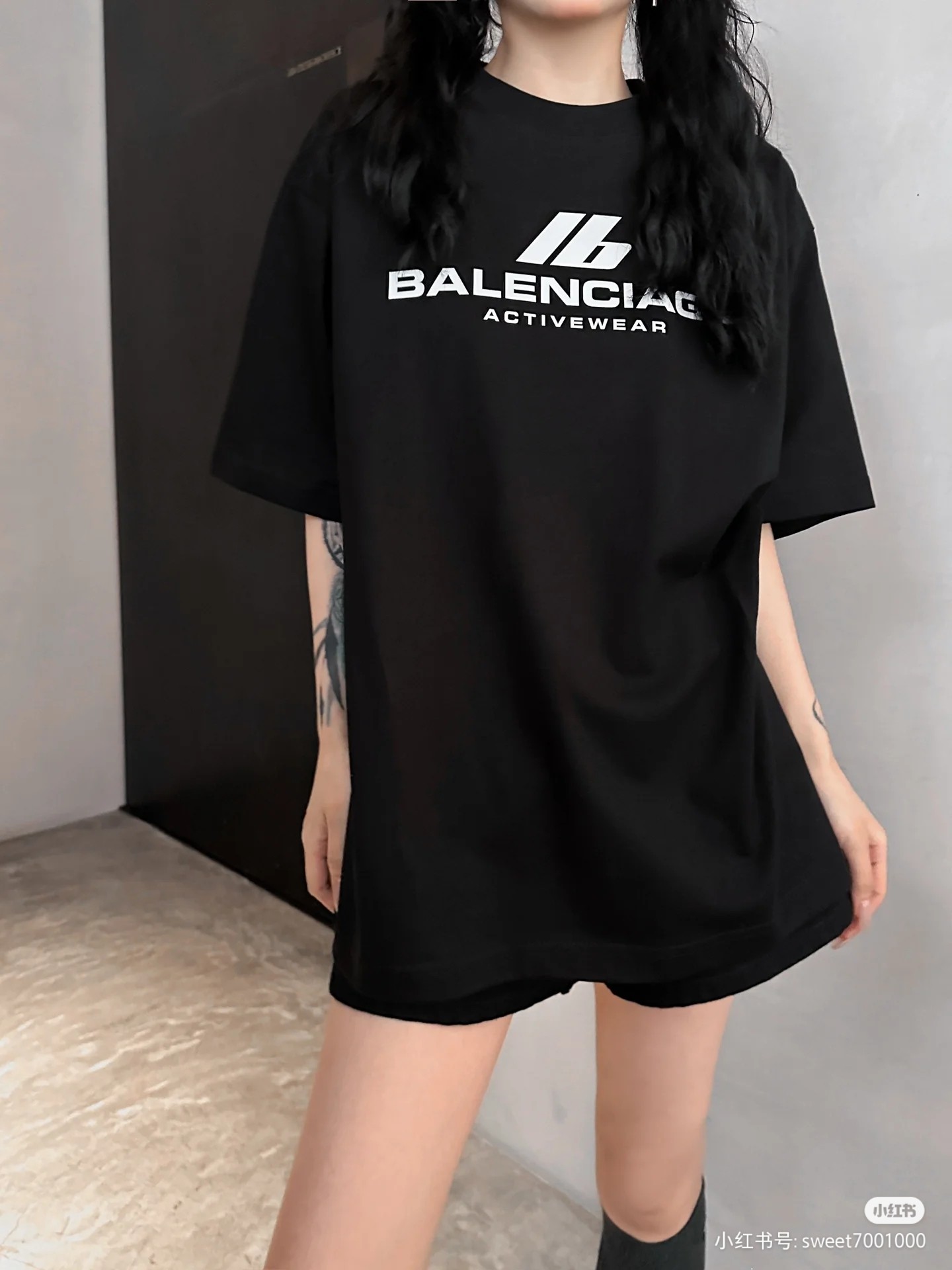 B Style T-shirt