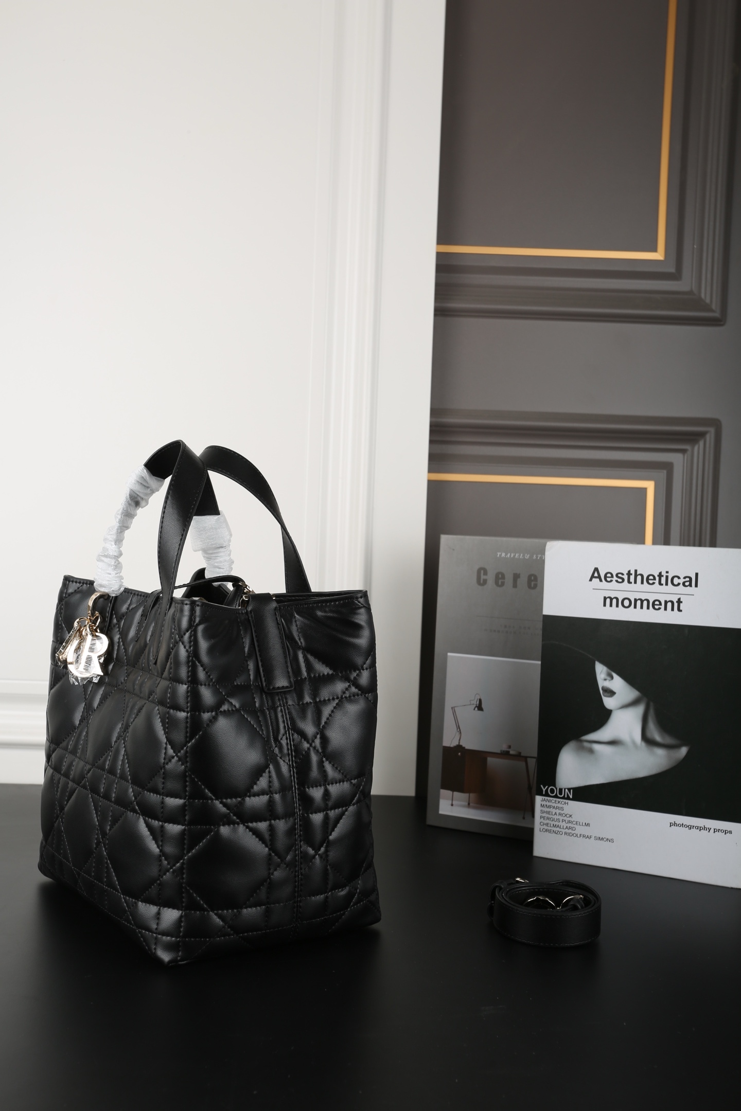 D style Vertical rattan pattern Aboriginal bag shoulder handbag