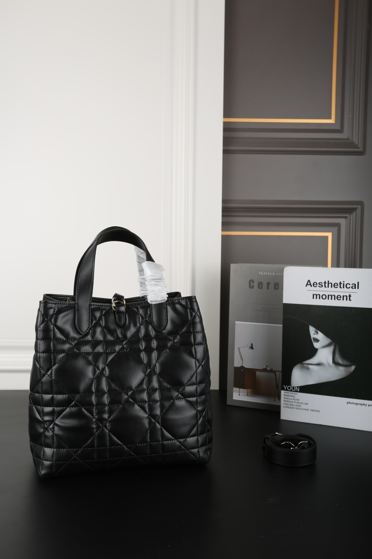 D style Vertical rattan pattern Aboriginal bag shoulder handbag