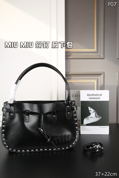 M style Rivet Underarm Bag Handbag Single Shoulder Crossbody Bag