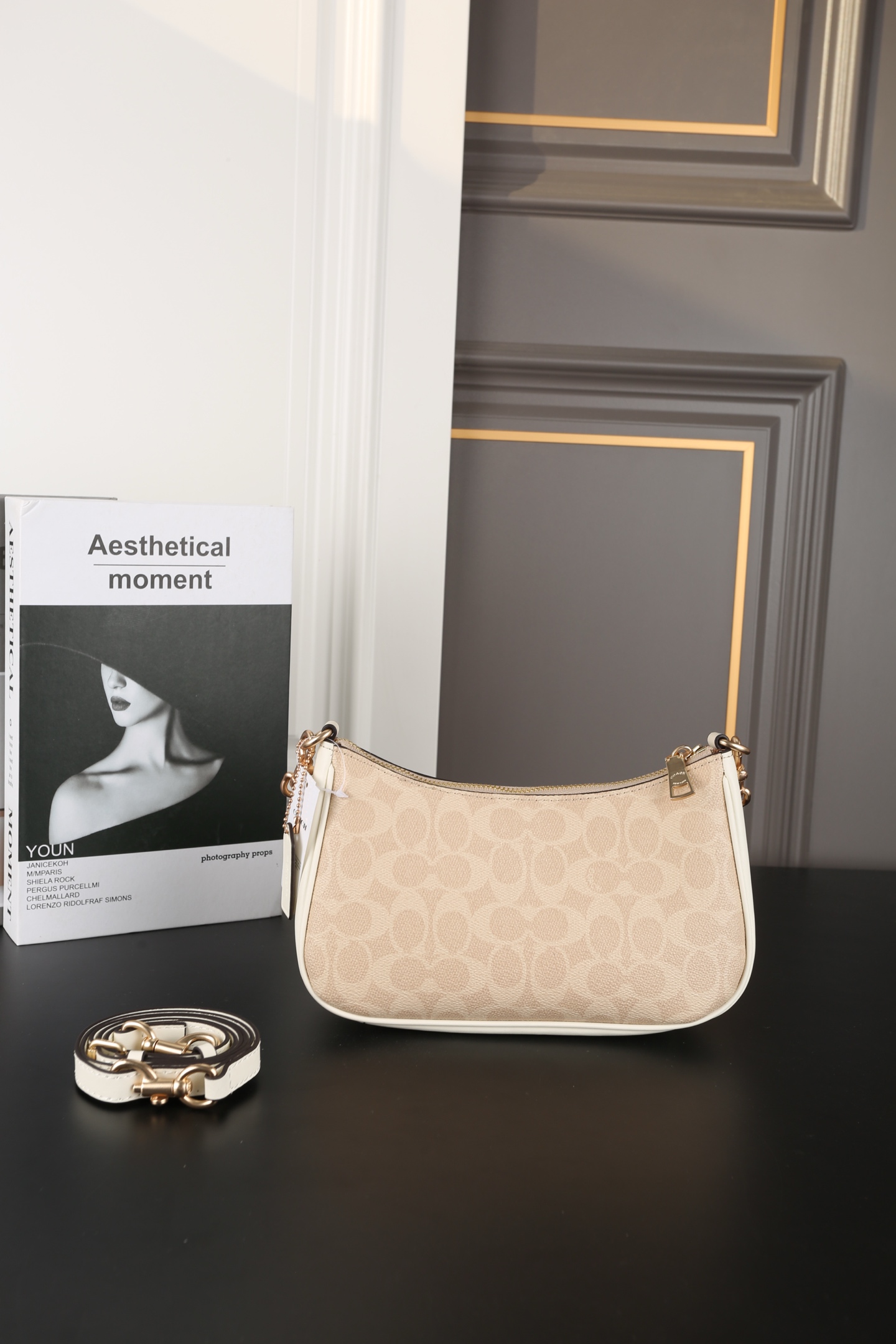 C style Chantilly Underarm Bag Mahjong Bag