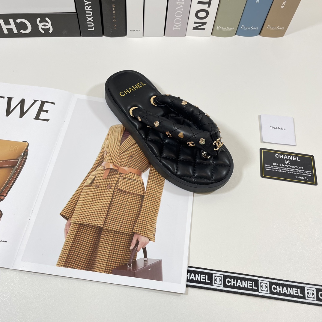 C style Metal chain flip flops