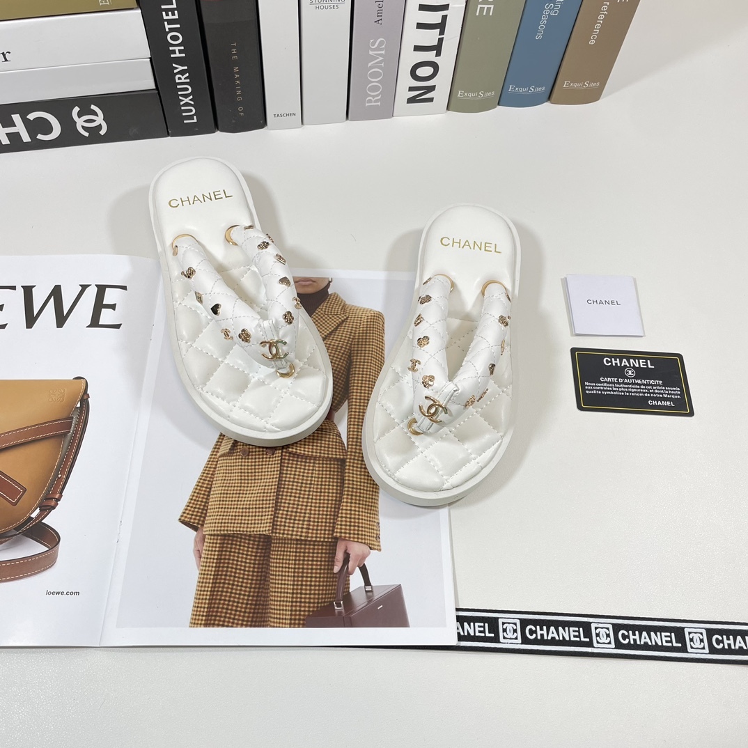 C style Metal chain flip flops