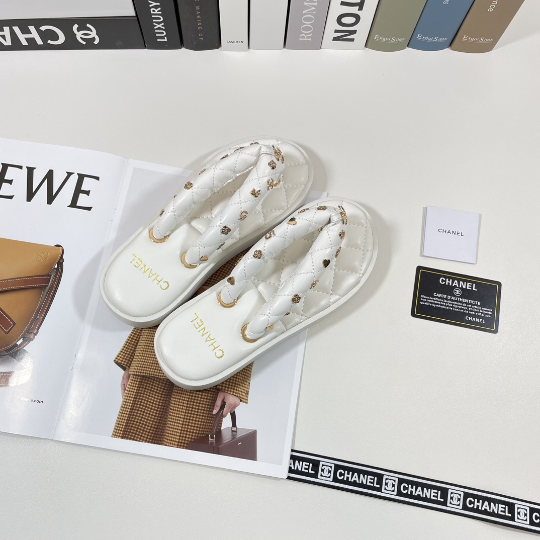 C style Metal chain flip flops