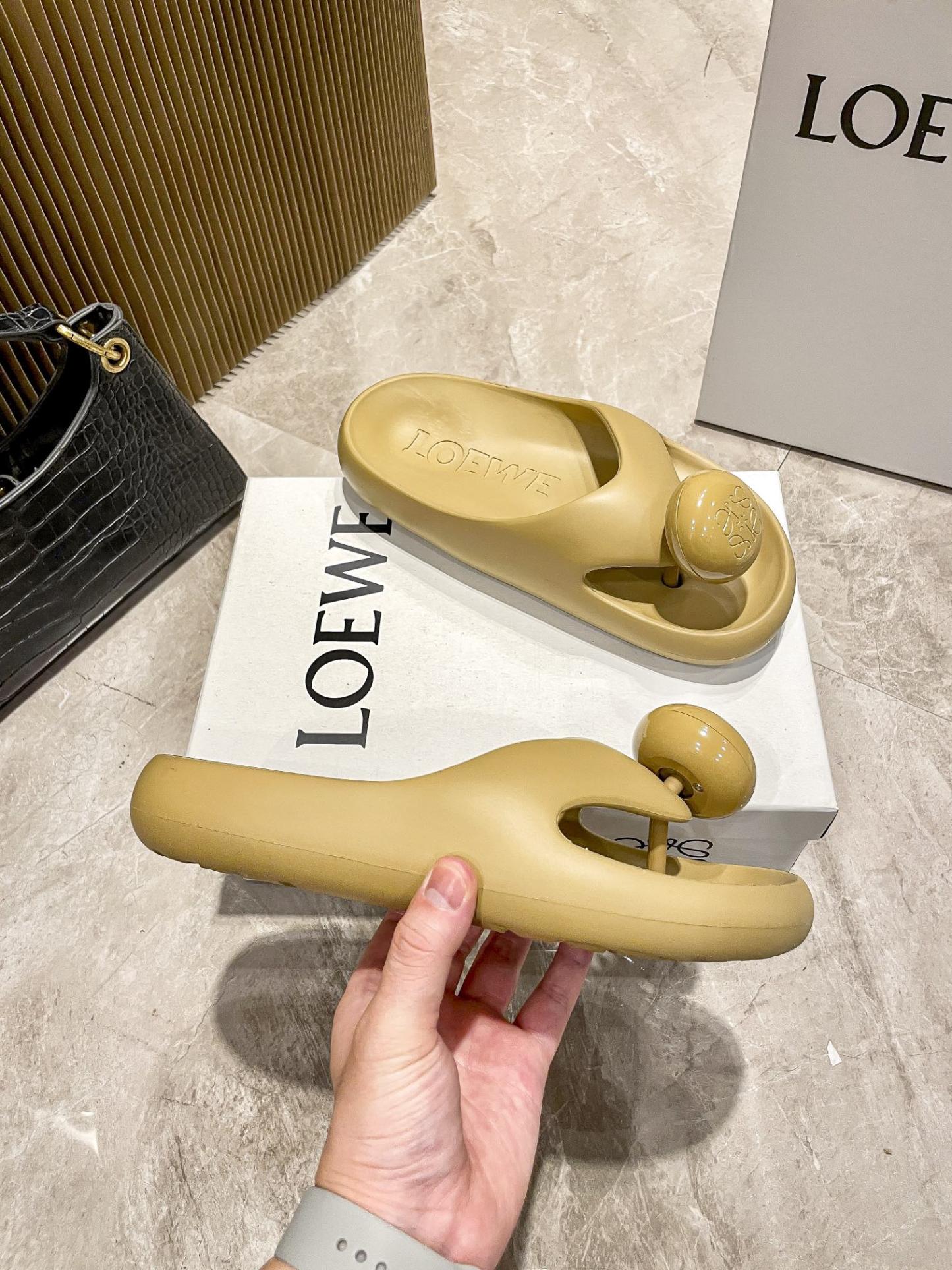 L style Thick-soled cloud slippers