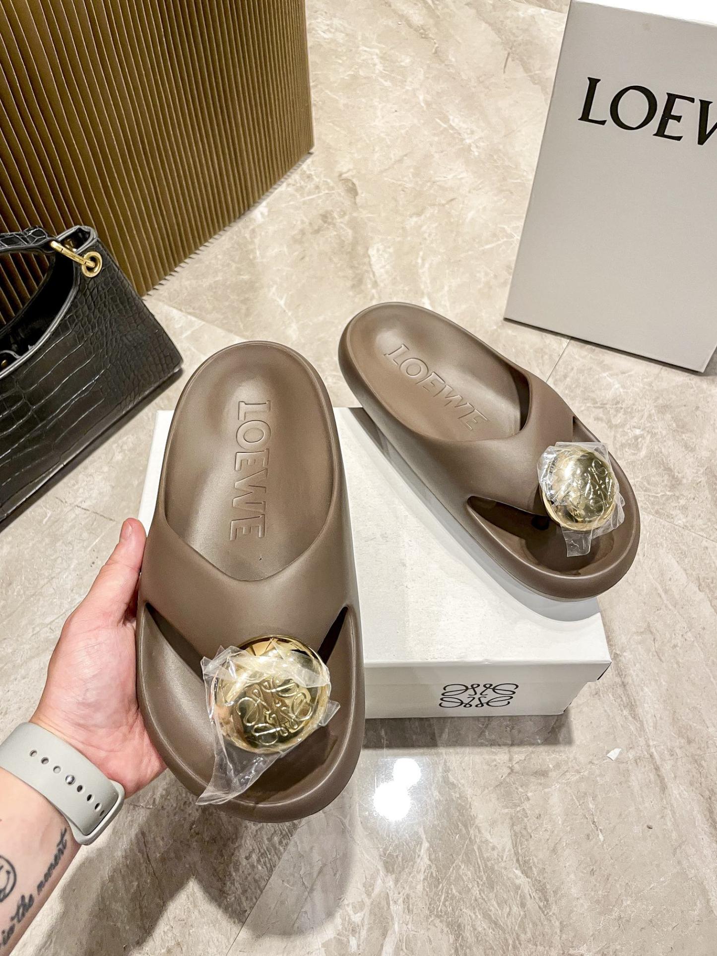 L style Thick-soled cloud slippers