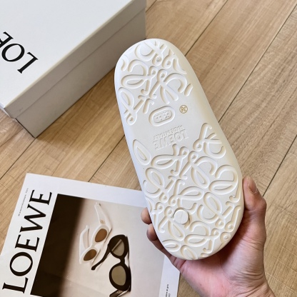 L style Thick-soled cloud slippers