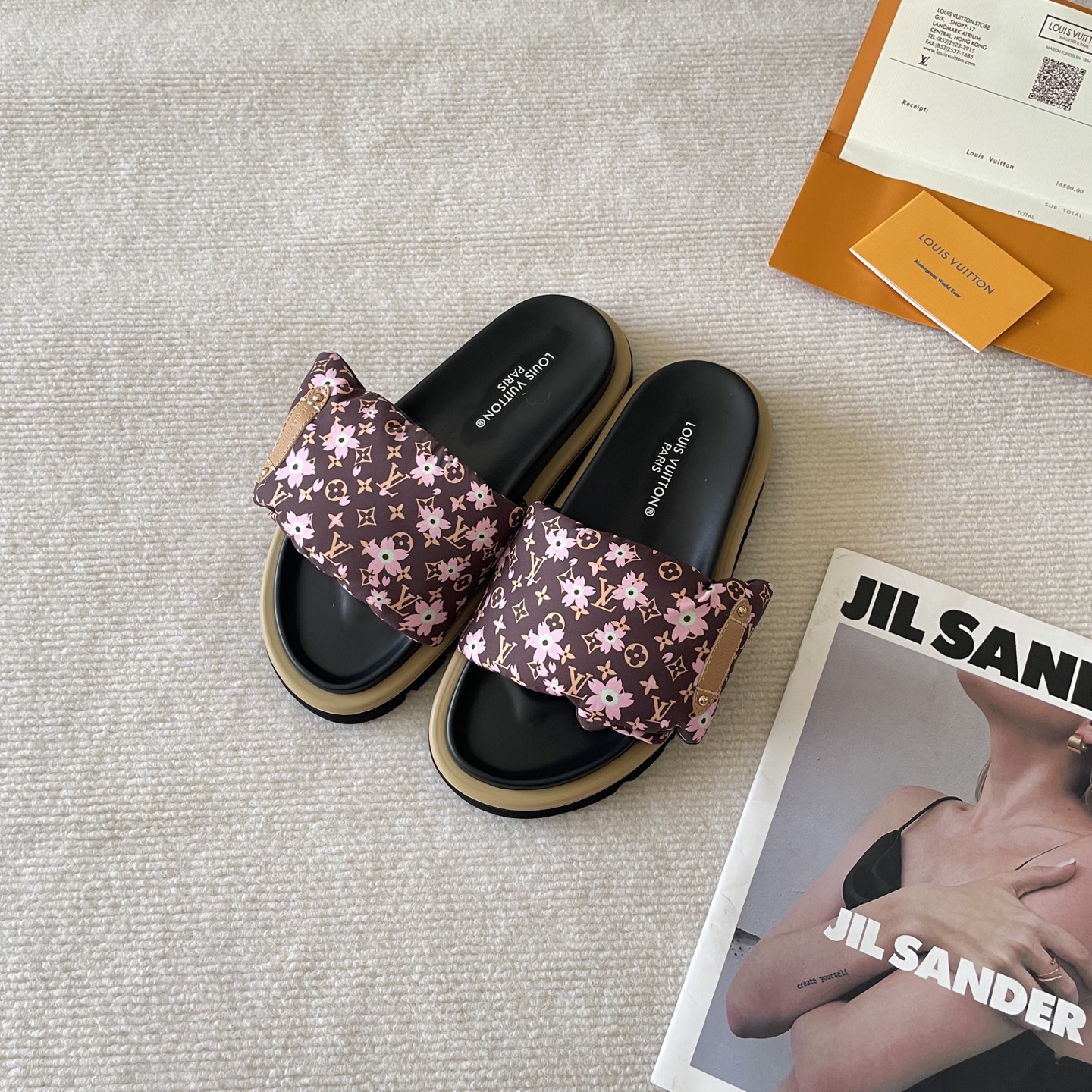 L style Velcro flat slippers