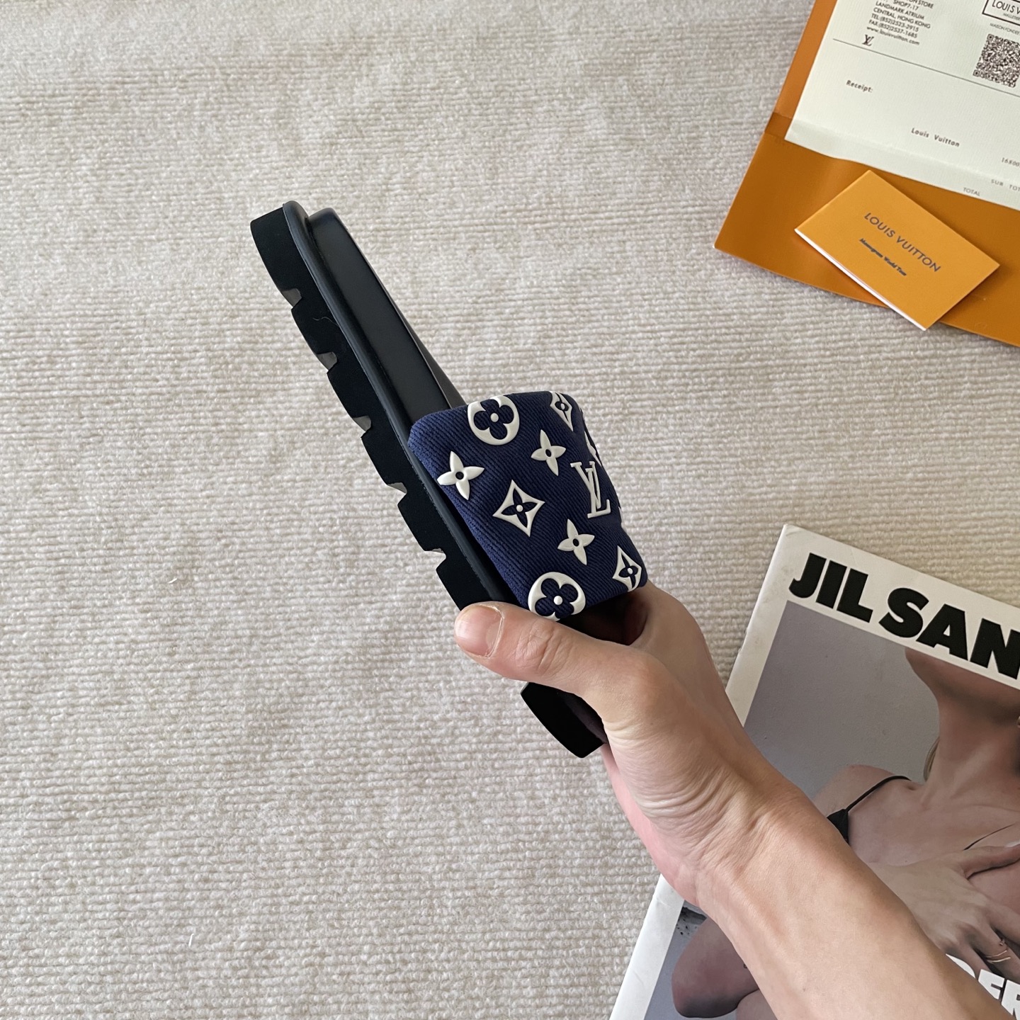 L style Velcro flat slippers