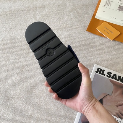 L style Velcro flat slippers