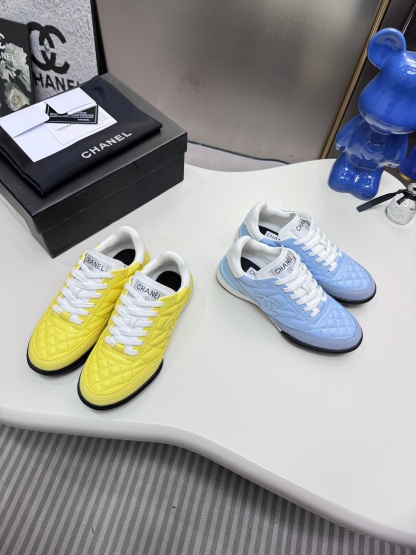 C style Round toe diamond pattern white shoes Casual shoes