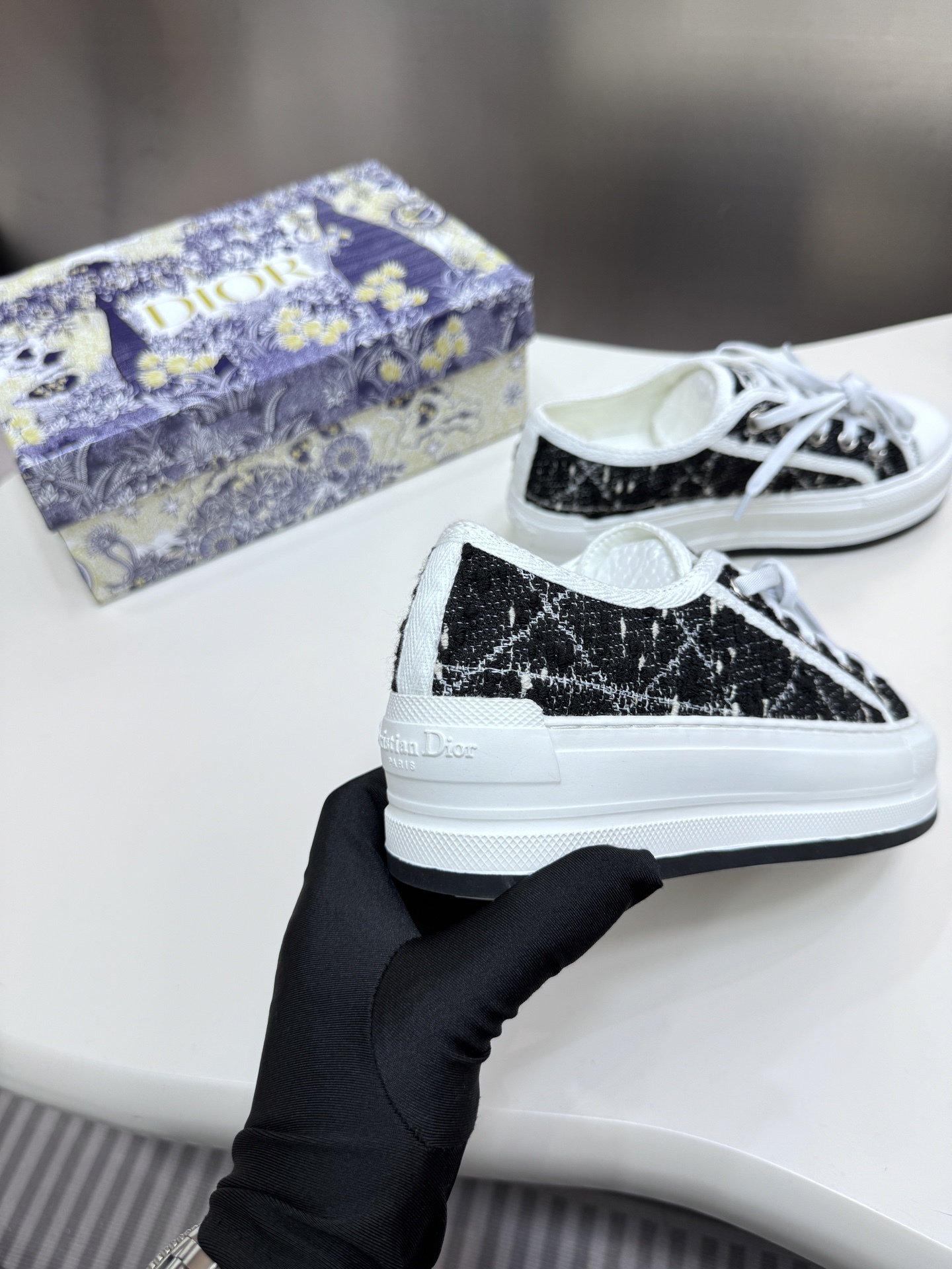 D style Low-top knitted platform sneakers