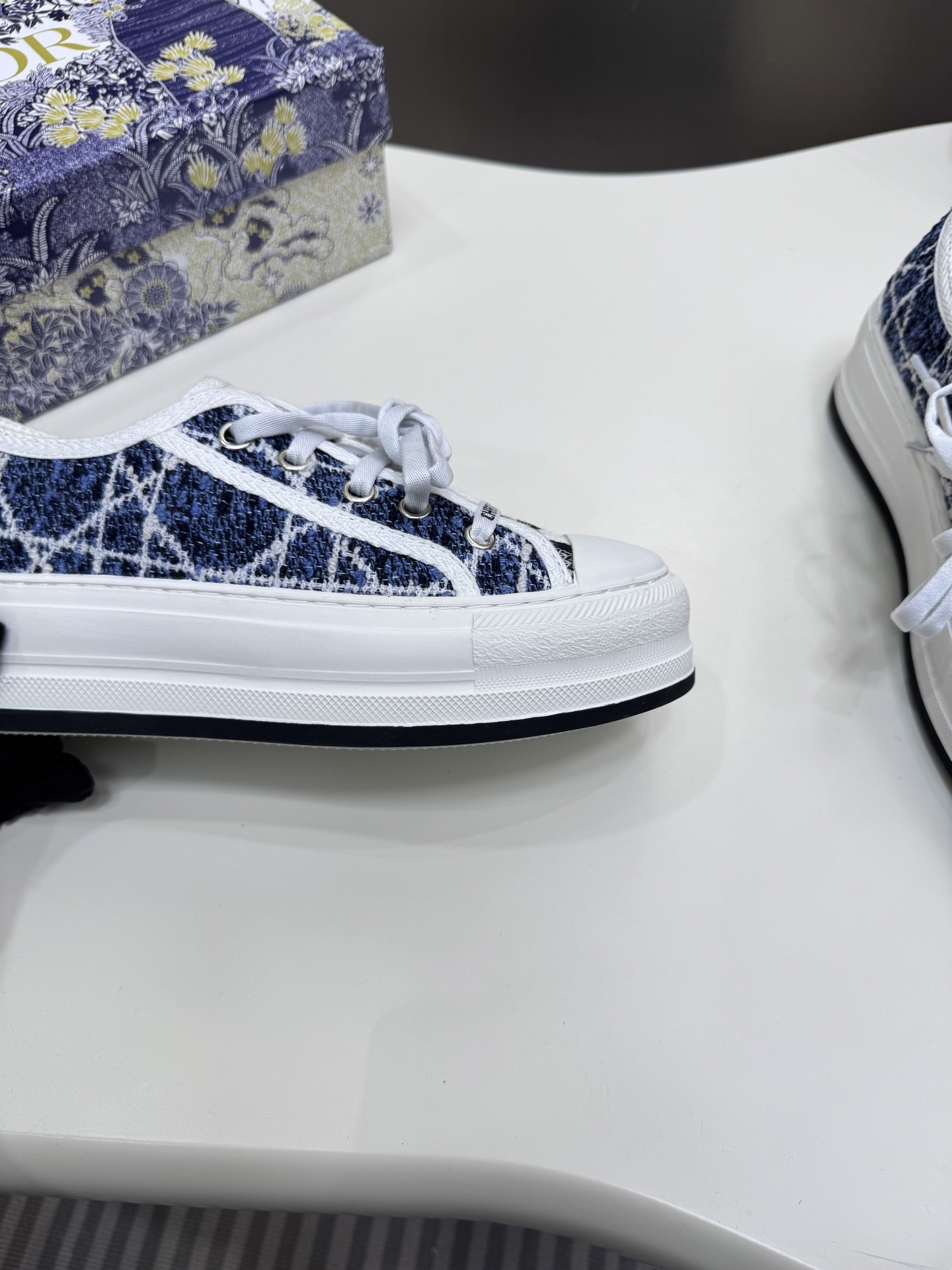 D style Low-top knitted platform sneakers