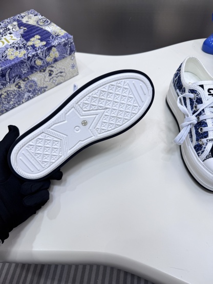 D style Low-top knitted platform sneakers