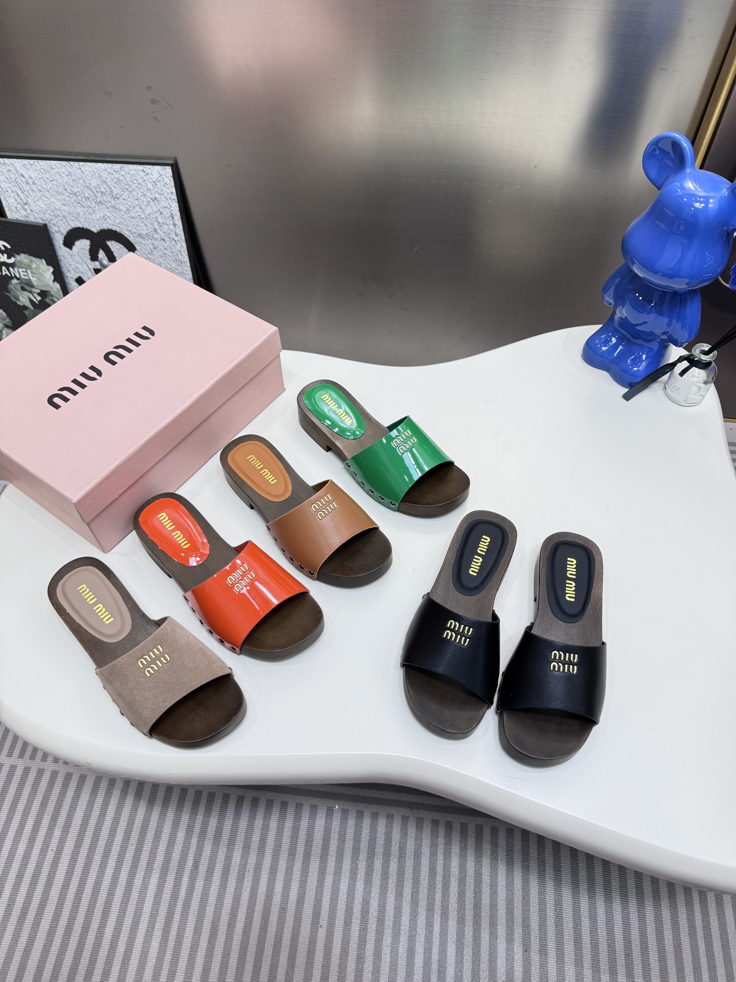 M style Roman style beach sandals