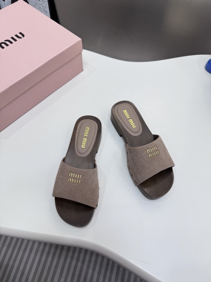 M style Roman style beach sandals