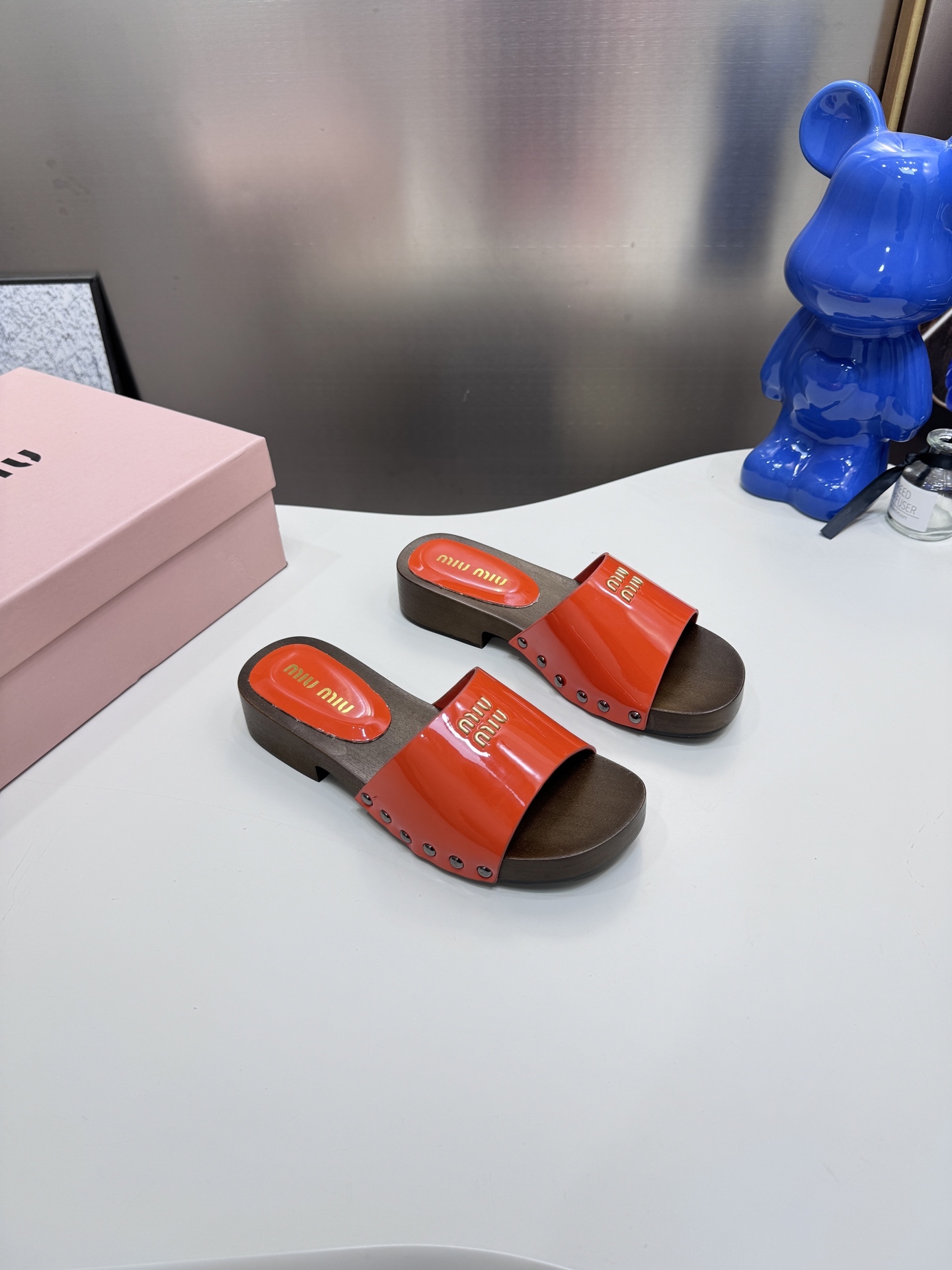 M style Roman style beach sandals