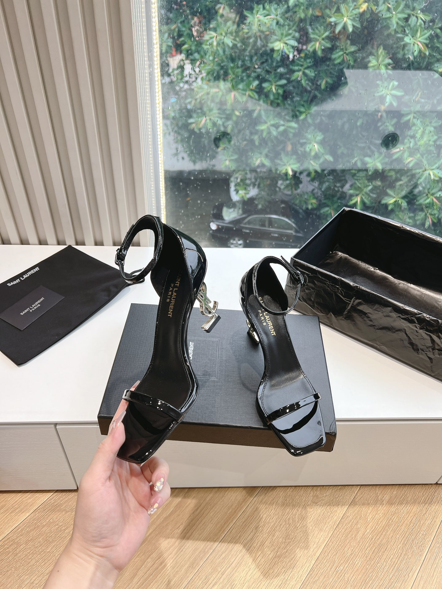 Y style Simple one-strap square toe high-heeled sandals