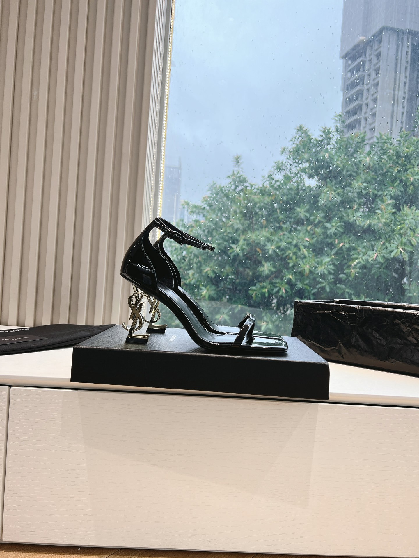 Y style Simple one-strap square toe high-heeled sandals