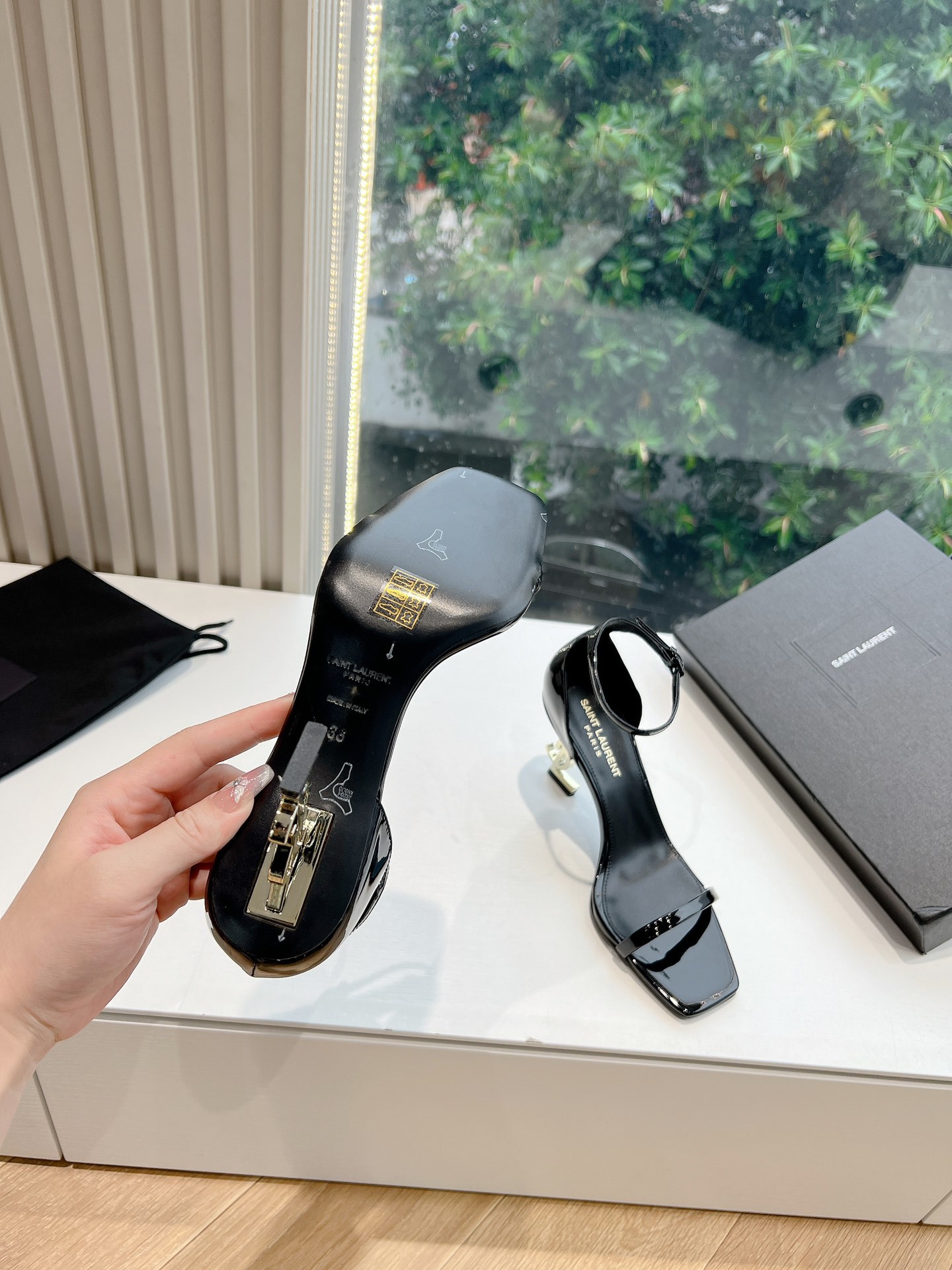 Y style Simple one-strap square toe high-heeled sandals