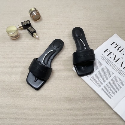 A style Square toe flip flops Flat slippers