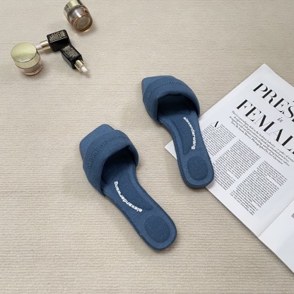 A style Square toe flip flops Flat slippers