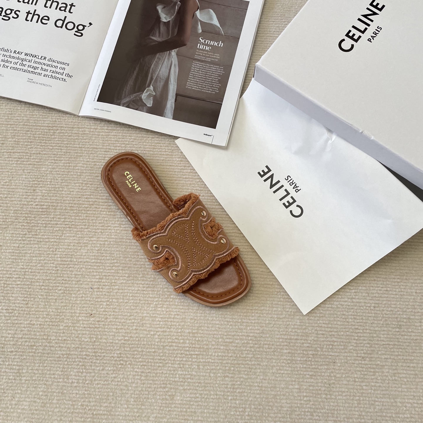 C style Arc de Triomphe micro logo flat slippers