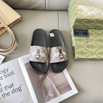 G style Couples slippers, beach slippers, flat slippers