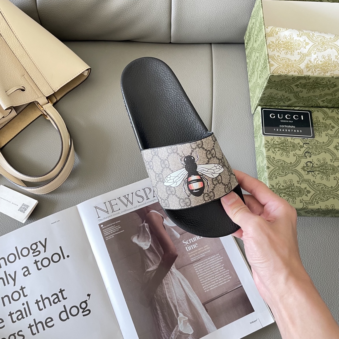 G style Couples slippers, beach slippers, flat slippers