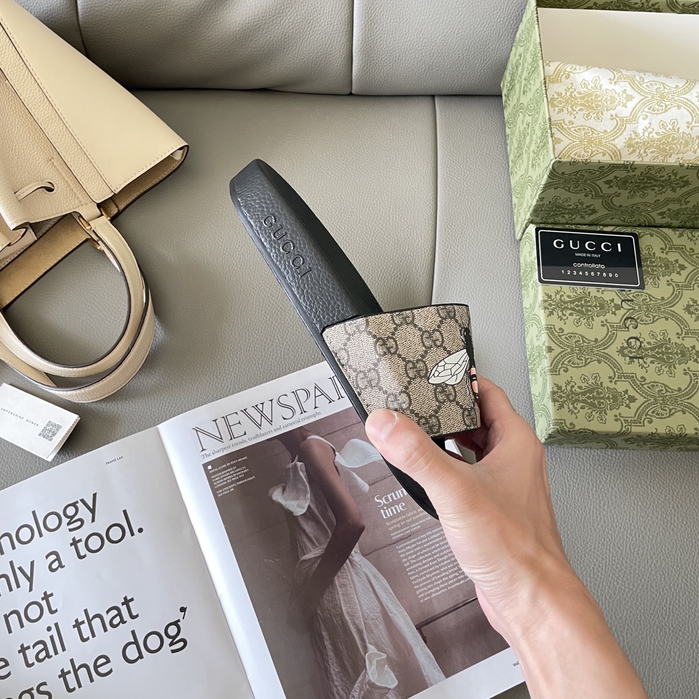 G style Couples slippers, beach slippers, flat slippers