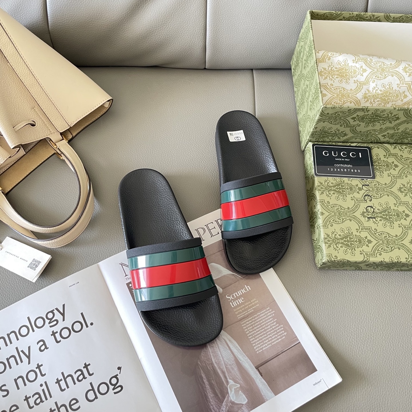 G style Couples slippers, beach slippers, flat slippers