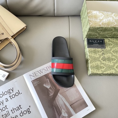 G style Couples slippers, beach slippers, flat slippers