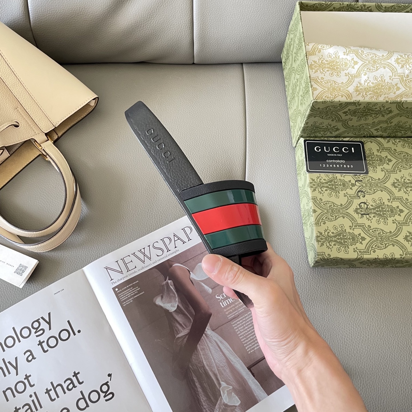 G style Couples slippers, beach slippers, flat slippers