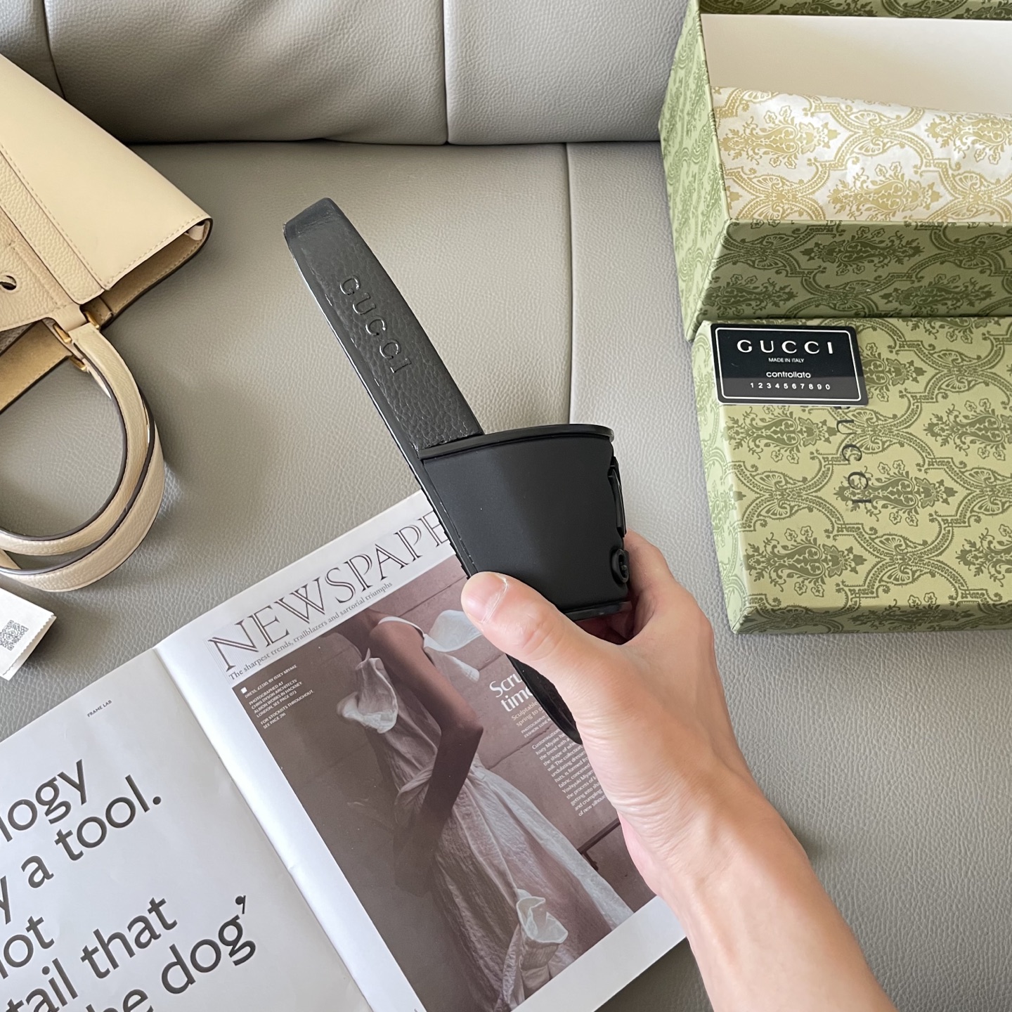 G style Couples slippers, beach slippers, flat slippers