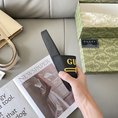 G style Couples slippers, beach slippers, flat slippers