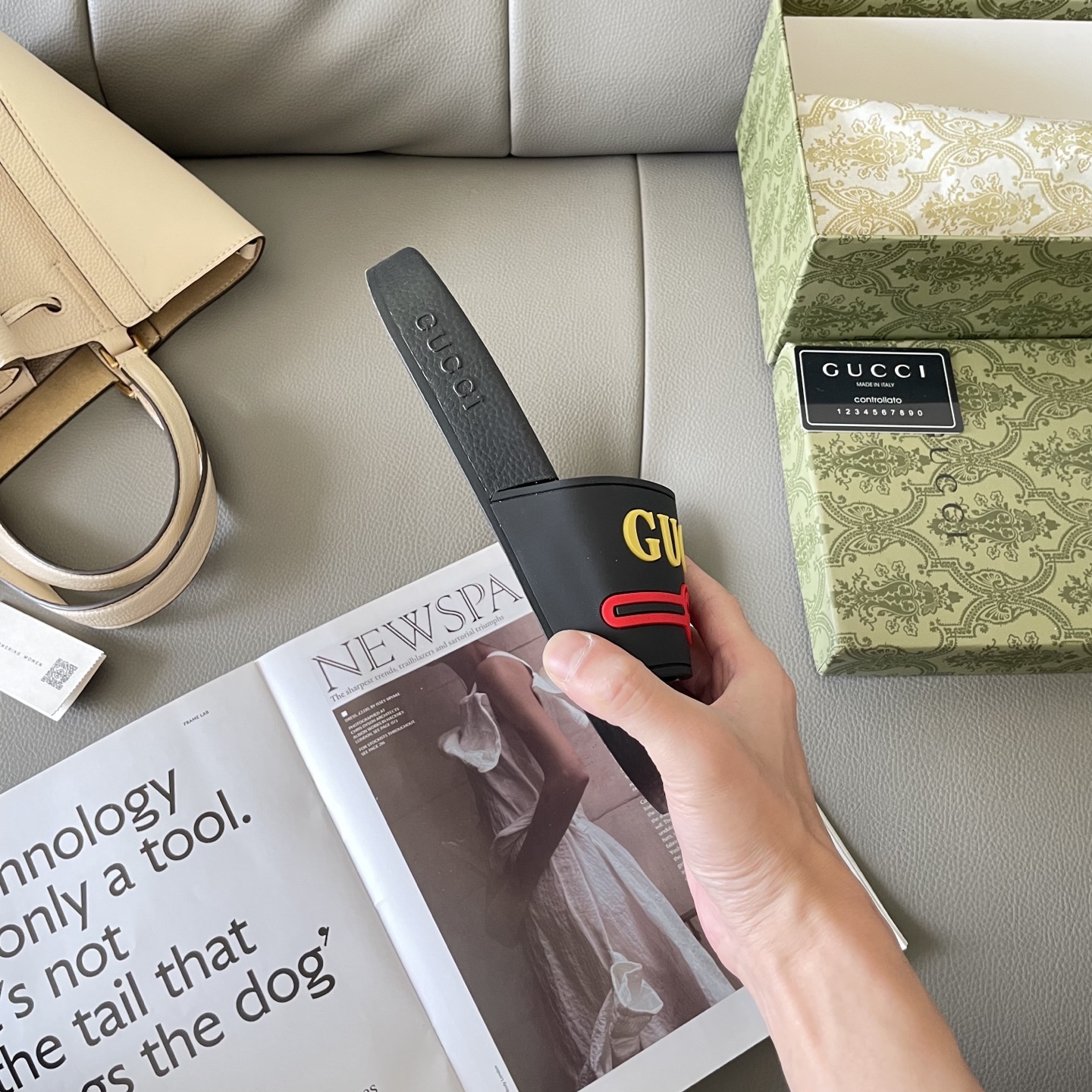 G style Couples slippers, beach slippers, flat slippers