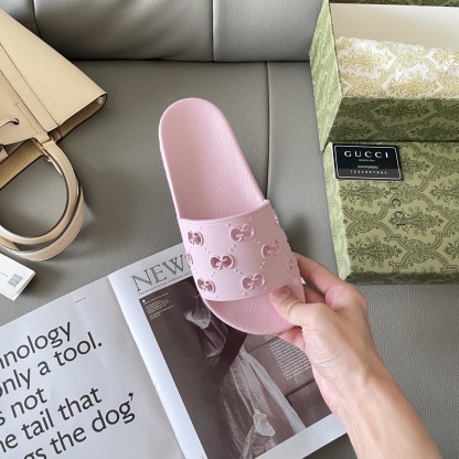 G style Couples slippers, beach slippers, flat slippers