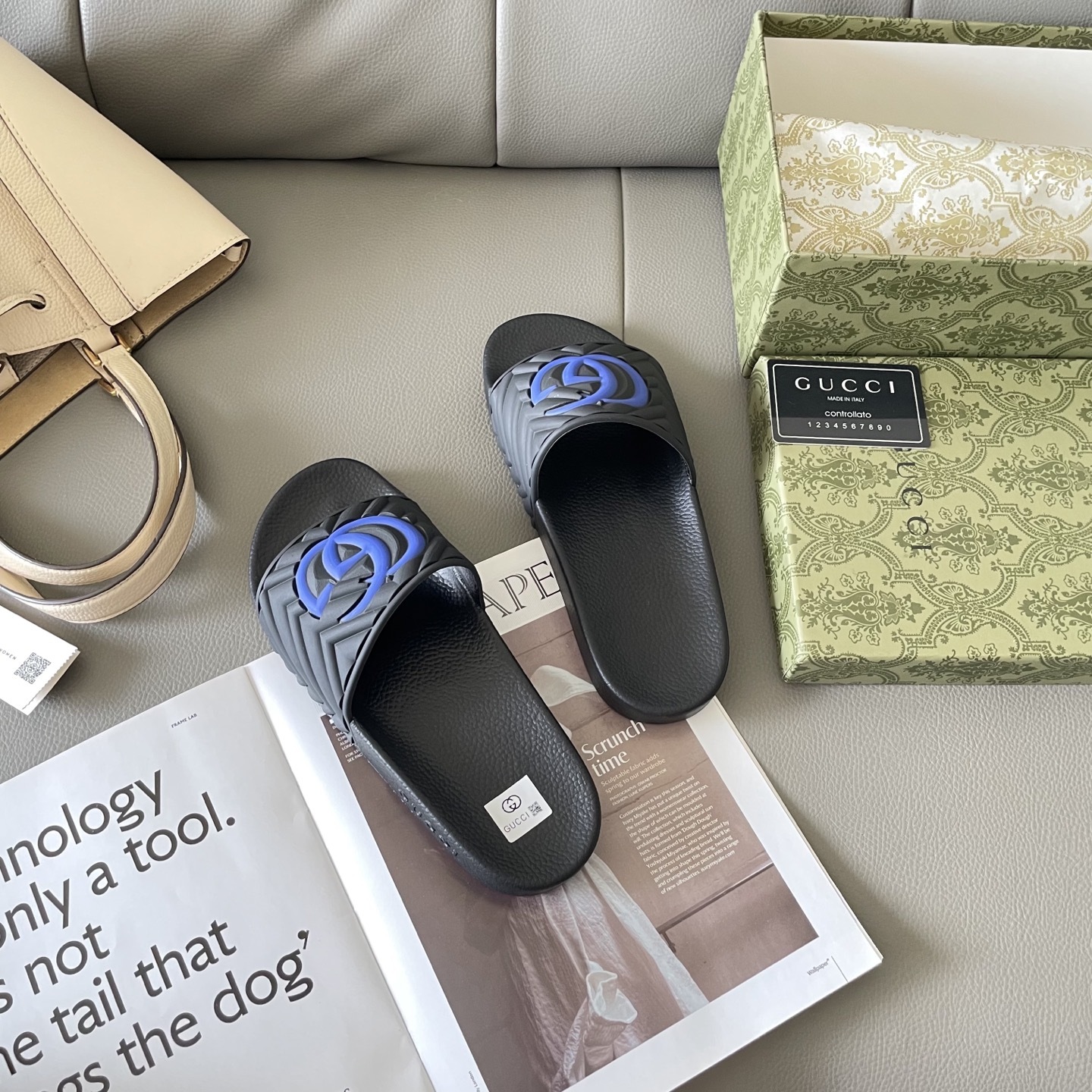 G style Couples slippers, beach slippers, flat slippers