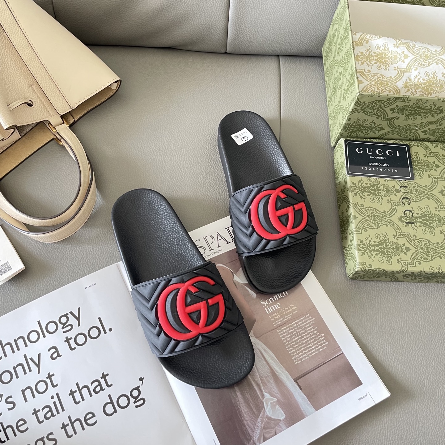 G style Couples slippers, beach slippers, flat slippers