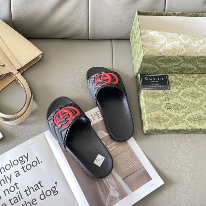 G style Couples slippers, beach slippers, flat slippers