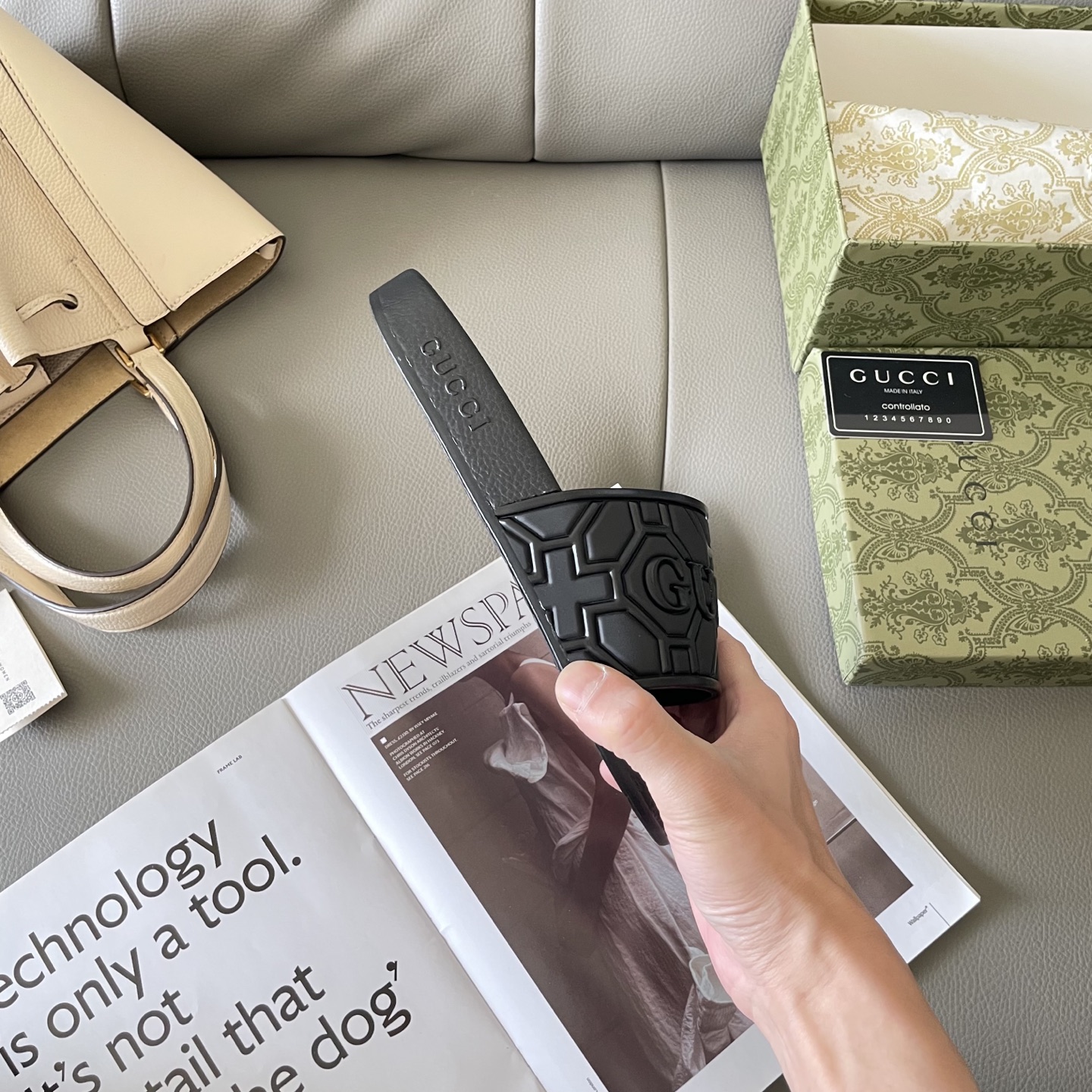 G style Couples slippers, beach slippers, flat slippers