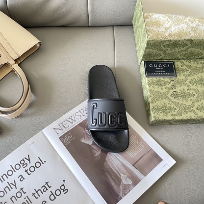 G style Couples slippers, beach slippers, flat slippers