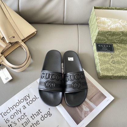 G style Couples slippers, beach slippers, flat slippers